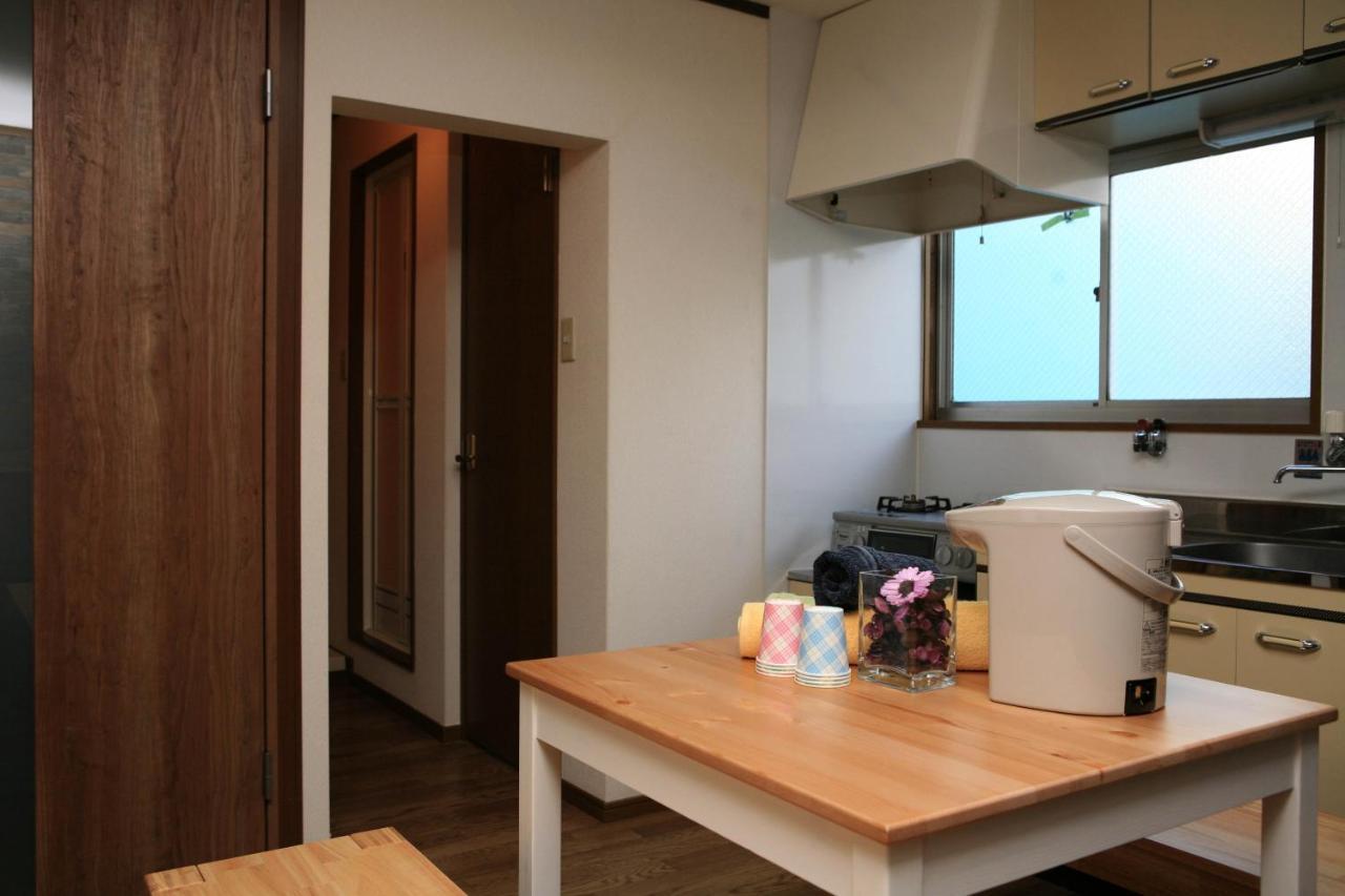 Maru House Hotell Osaka Exteriör bild